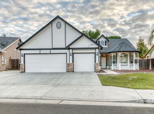 5237 W Beechwood Ave, Fresno, CA