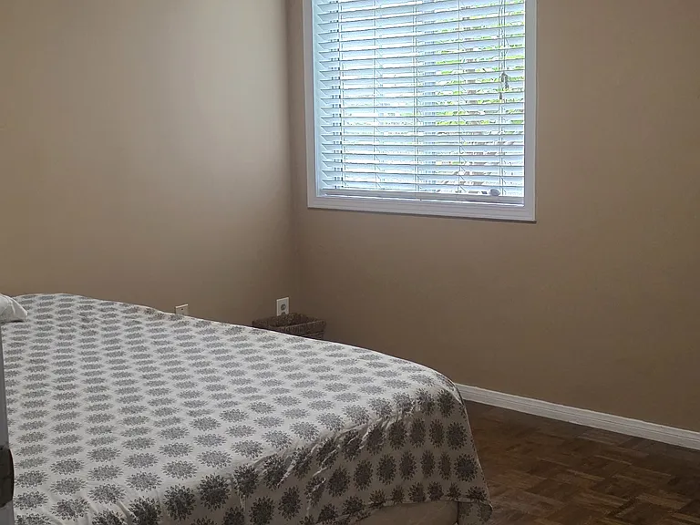 7950 Kingbee St — Photo 1