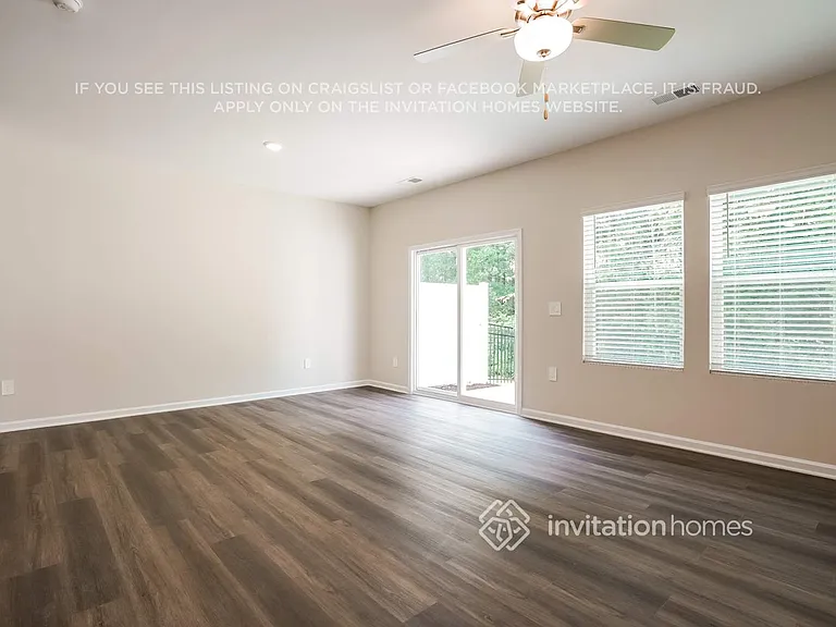 817 Holiday Park Ln — Photo 5