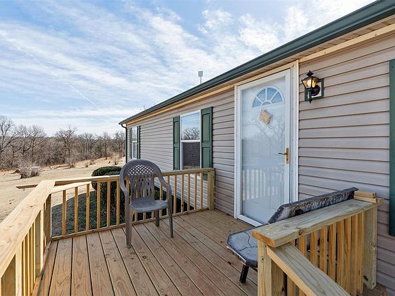 2nd image of 21700 Martin Rd