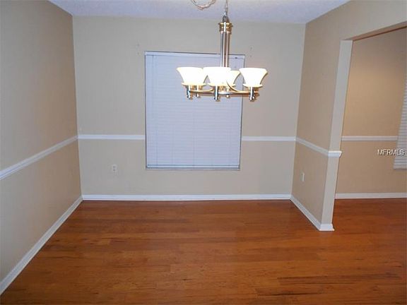 5th image of 6920 Sugarbush Dr