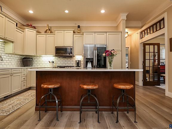 3rd image of 6106 S Avalon Ave Unit 301