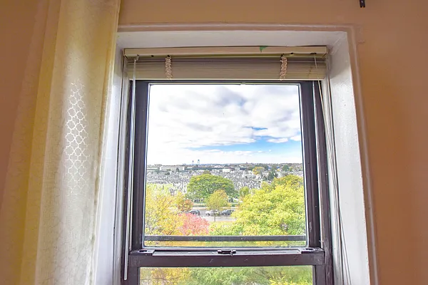 Sold by Remax Edge | media 23