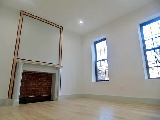 Rented by Daniel Gale Sotheby's International Realty | media 3