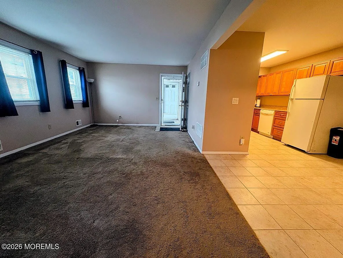 1 bed, 769 sqft, $2,000 — Photo 3