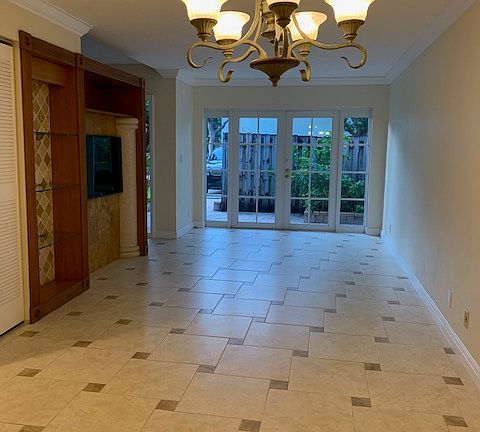 4th image of 307 City View Dr