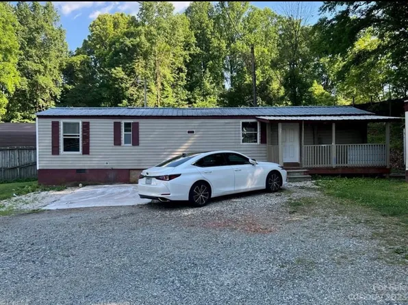 27 Goodluck Dr, Lexington, NC 27292