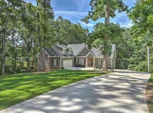 1556 Shadowstone Cir, Winder, GA 30680