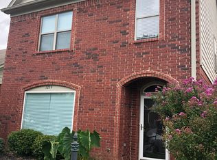 1259 Oak Creek Dr, Collierville, TN 38017