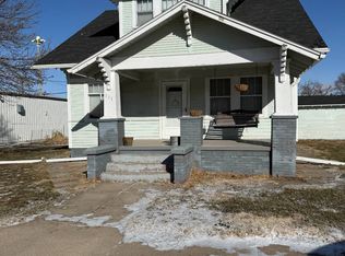 111 E Forrest St, Sutton, NE 68979