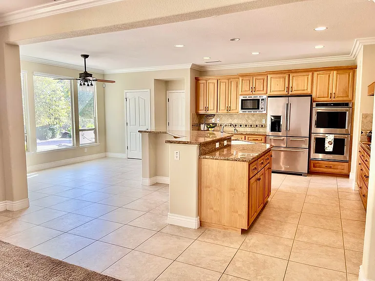 3381 Black Oak Dr — Photo 6