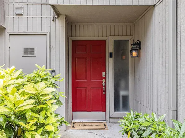 6172 Brookwood Rd, Peachtree Corners, GA 30092