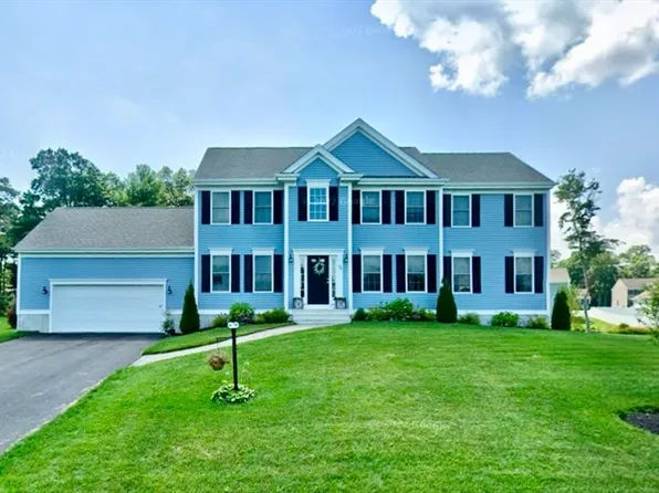 64 Sparrow Way, Raynham, MA 02767