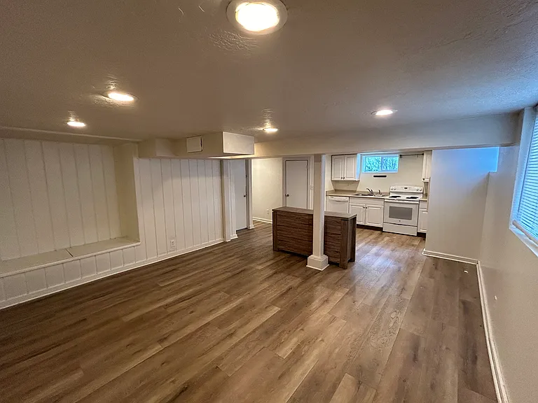 3072 S Lake Cir #1 — Photo 7