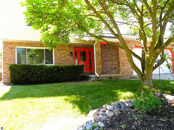 2nd image of 1191 N Frost Dr