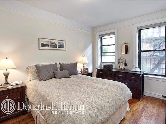 4th image of 325 E 80th St APT 3G