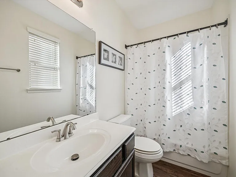 3332 Home Point Dr — Photo 24