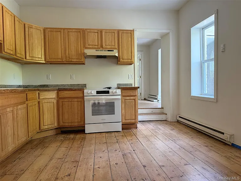 50 S Montgomery St #4 — Photo 3