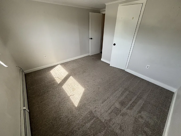 1322 Main St #3 — Photo 6