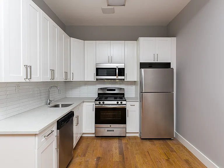 271 Martense St #4F — Photo 8