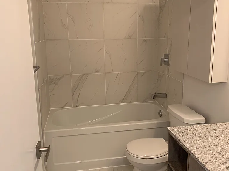 31 Tippett Rd #817 — Photo 10