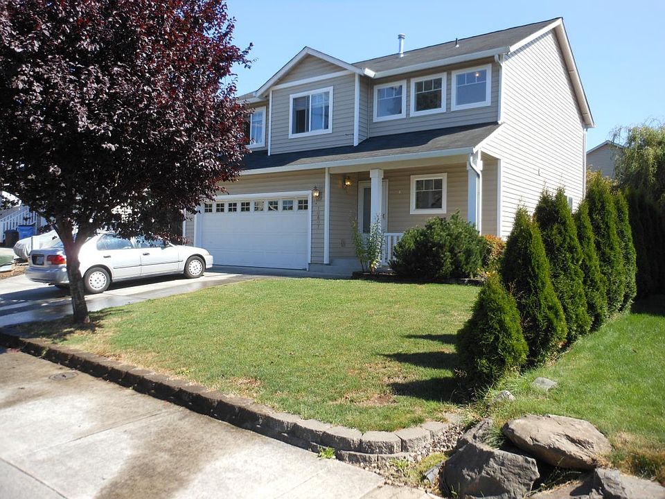 1st image of 10607 NE 60th Ct