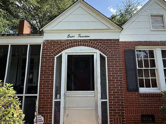 5th image of 814 1st Ave