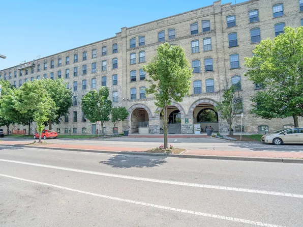 940 Monroe Ave NW Unit 350, Grand Rapids, MI 49503