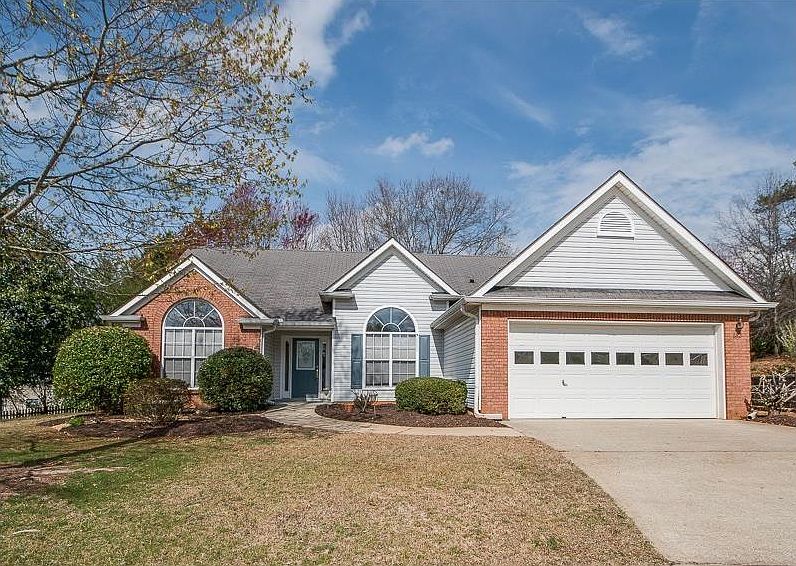 1st image of 652 Tower Hill Ct