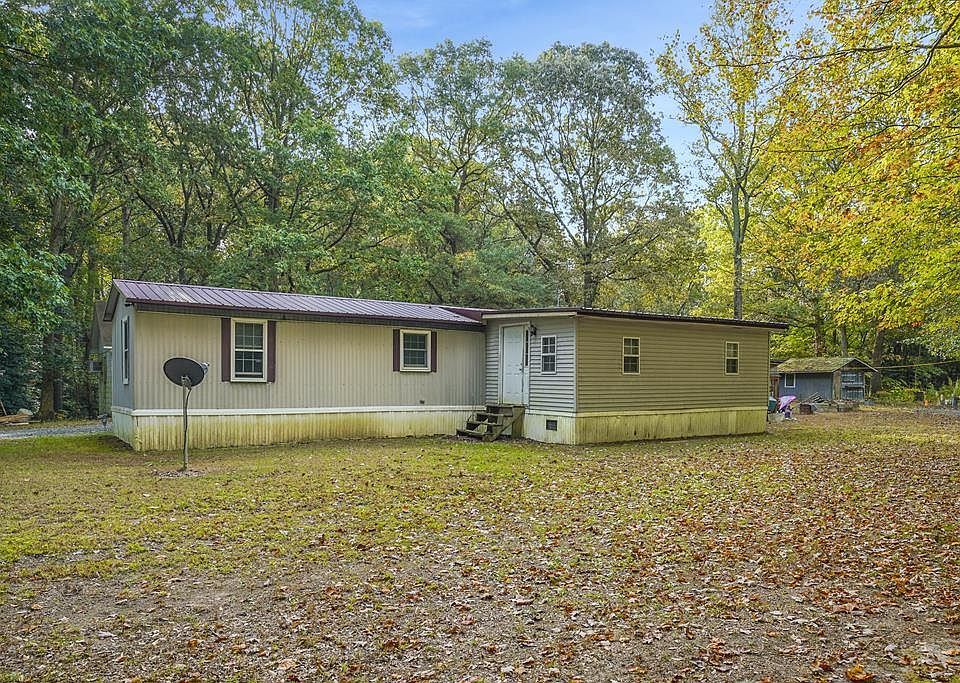 1st image of 32310 Cropper Ln