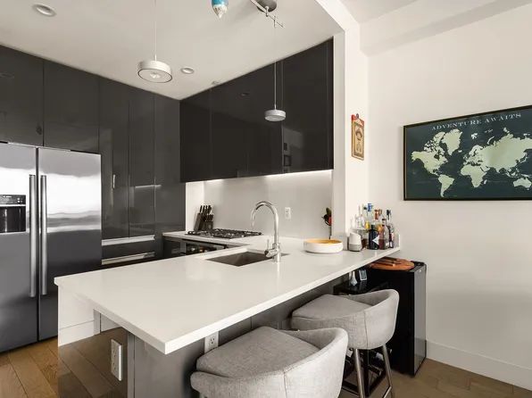 44-15 Purves Street image 3 of 6