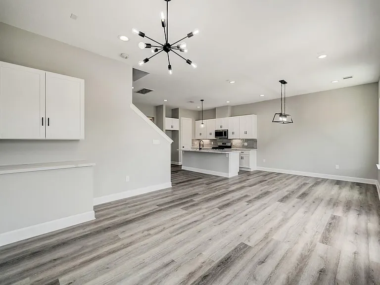 2205 Rain Melody Ln — Photo 13
