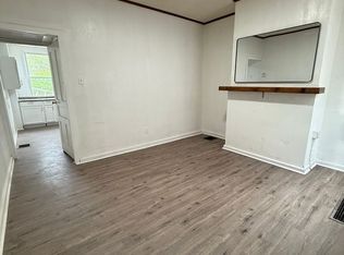 1104 Langtry St, Pittsburgh, PA 15212