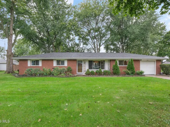 25117 Ella St, Perrysburg, OH 43551