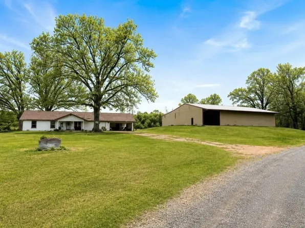 377 Paulk Rd, Jonesville, LA 71343