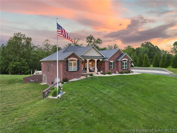 3808 Kayla Court NE, Corydon, IN 47112