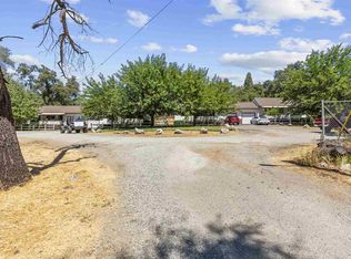 22960 Hudson Rd, Columbia, CA 95310