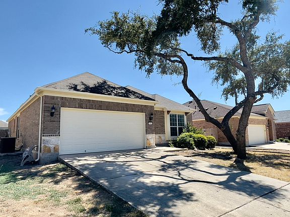 3rd image of 26814 Bluewater Way