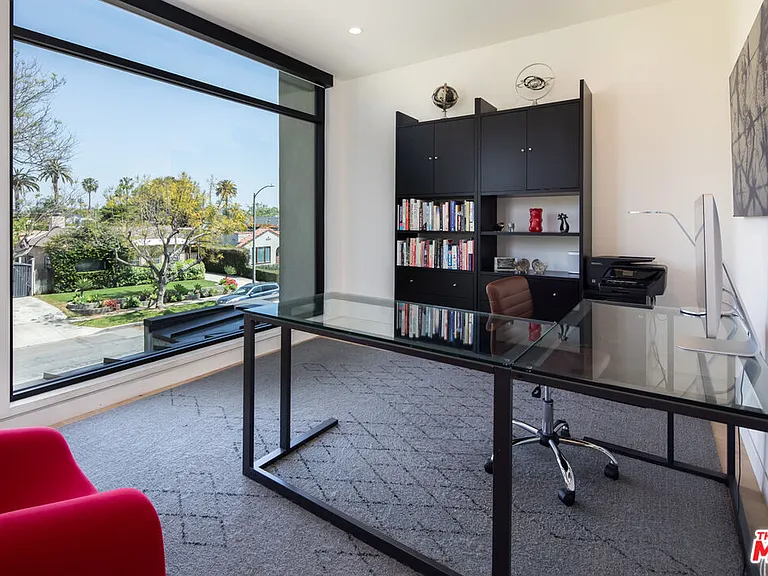 631 N Curson Ave — Photo 19