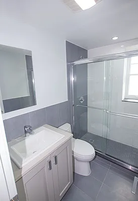 Rented by Jonis Realty | media 6