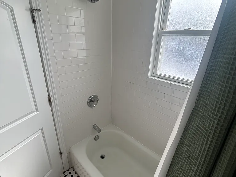 1359 Saint Johns Ave #2S — Photo 6