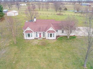 100 McNease Rd, Paris, KY 40361