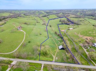 3056 Irvine Rd, Winchester, KY 40391