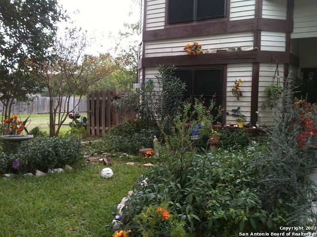 2nd image of 11219 Spring Crest St