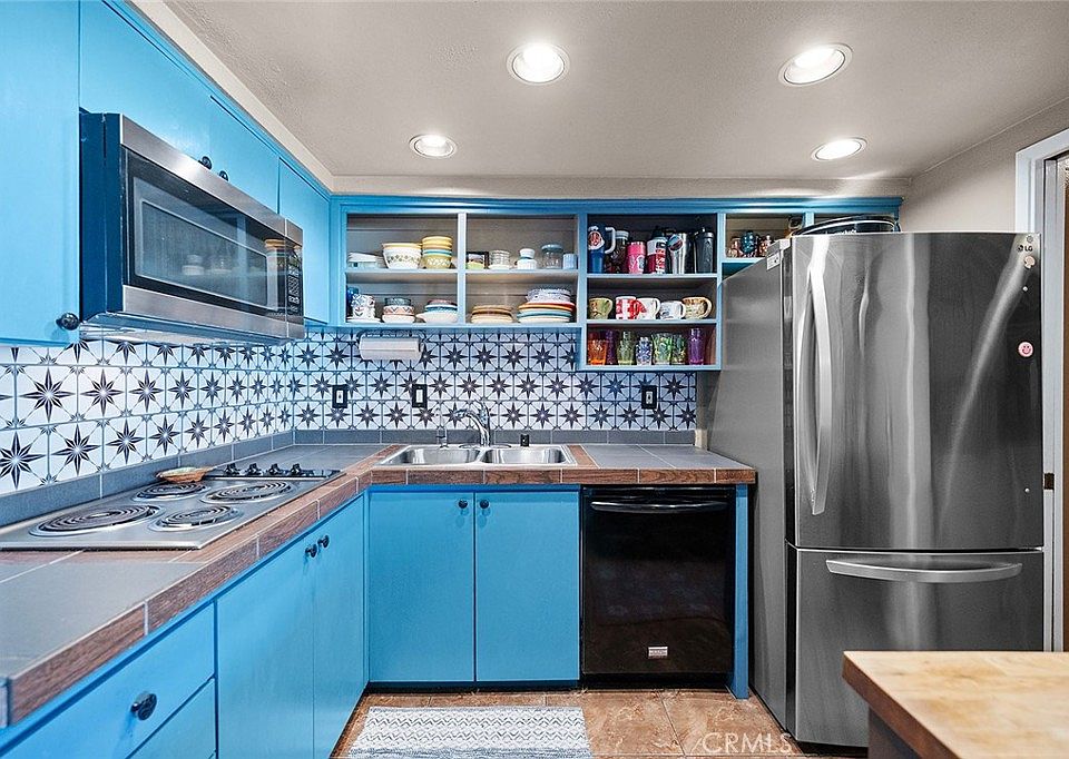 1st image of 1323 Cameo Ln
