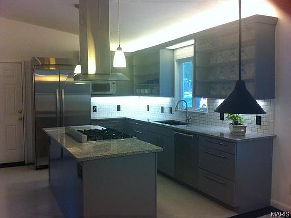 4th image of 10226 Richview Dr