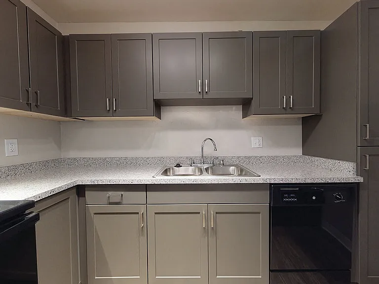 Park Villas Apartments — Photo 2