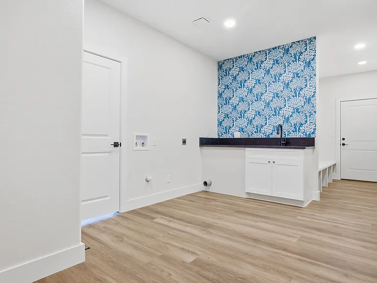 3011 River Way — Photo 42