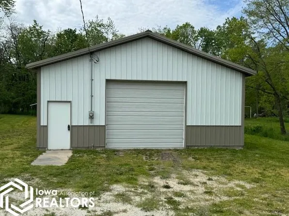 1520 S Main St, Centerville, IA 52544