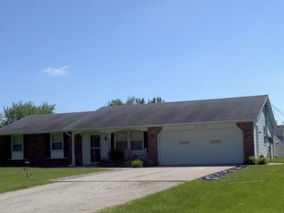 910 N Seminary St, Roanoke, IN, 46783